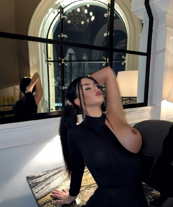 Александра